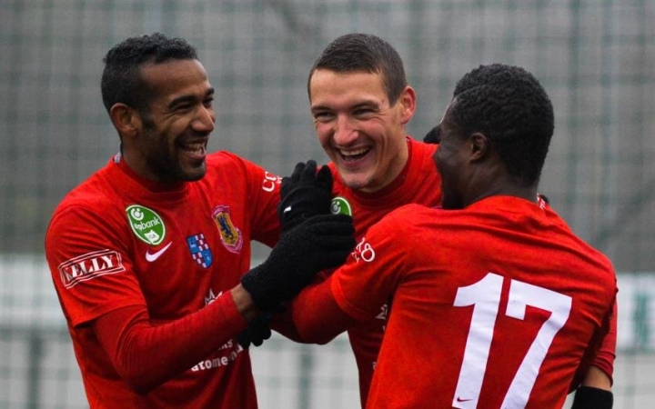 Labdarúgás: Dodlek is elköszönt