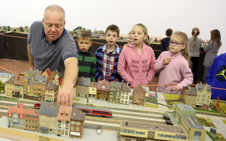 Vasútmodell kiállítás a KMI-ben