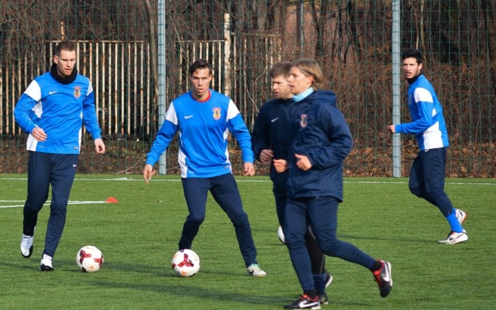 DPASE: kész a program