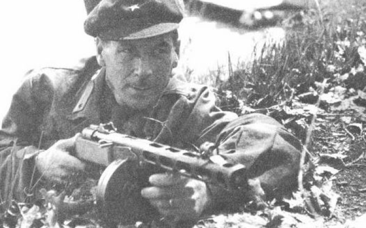 Bakkancs és davajgitár