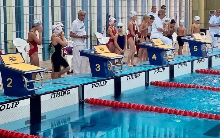 Hazai és nemzetközi feladatok