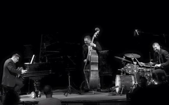 Oláh Dezső Trió a Bartók aulájában