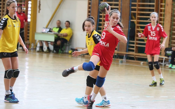 Közel száz csapat verseng az Üstökös Kupáért