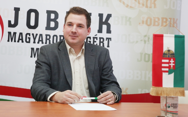 Barta Endre sajtótájékoztatója