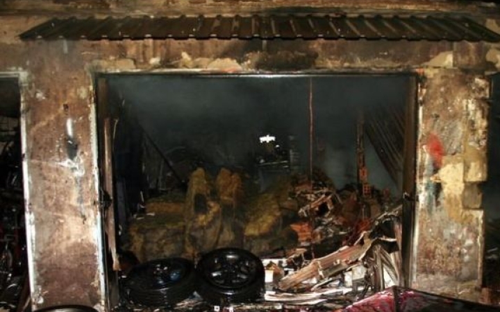 Garázstűz - Mesterlövészt is be kellett vetni