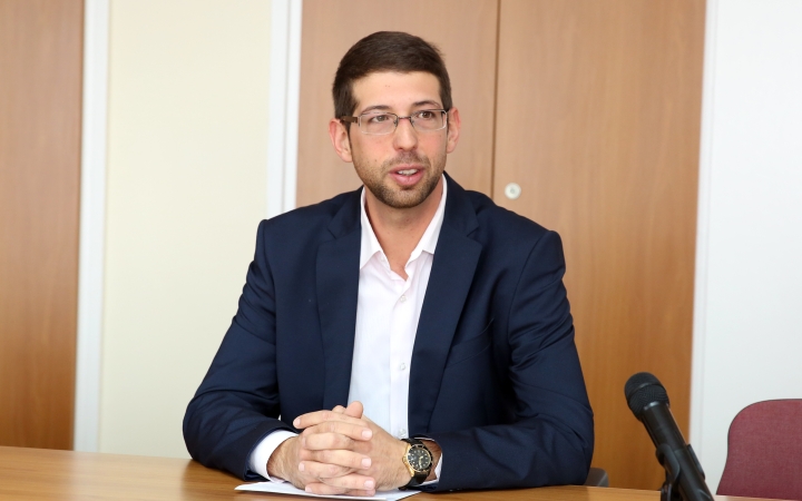 Tisztújítás után a Párbeszéd