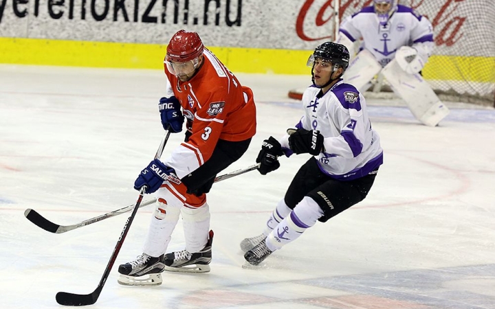 Végre nyernének a lilák ellen az Acélbikák