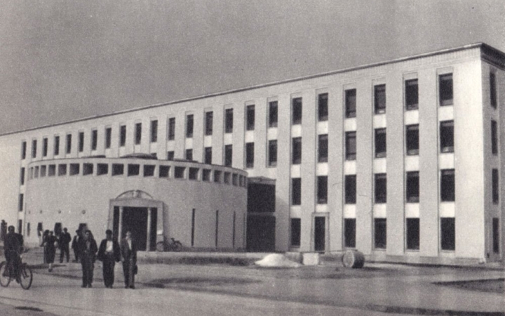 Az újvárosi élet első jelei