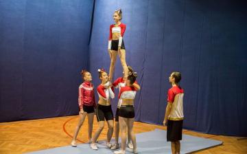 Cheerleader bemutató a Rudasban