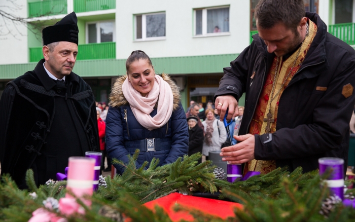 Forró étel és kedves szavak