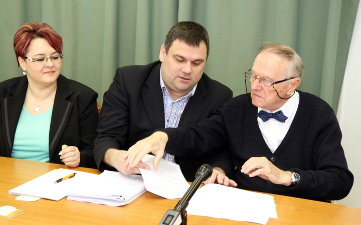 Új képviselőt választottak