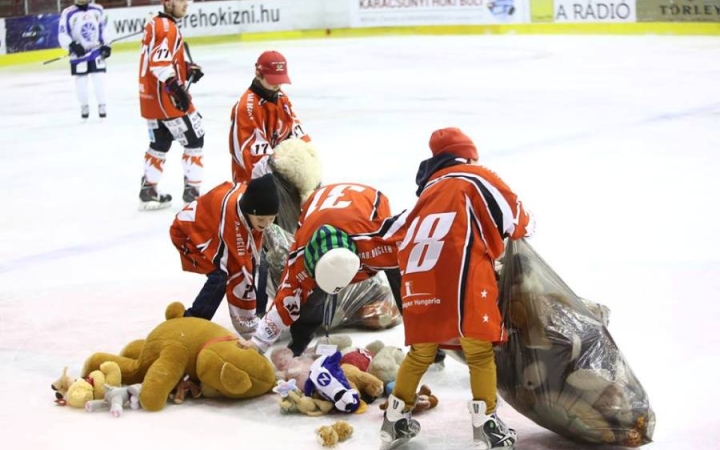 Újra repülhetnek a plüssök