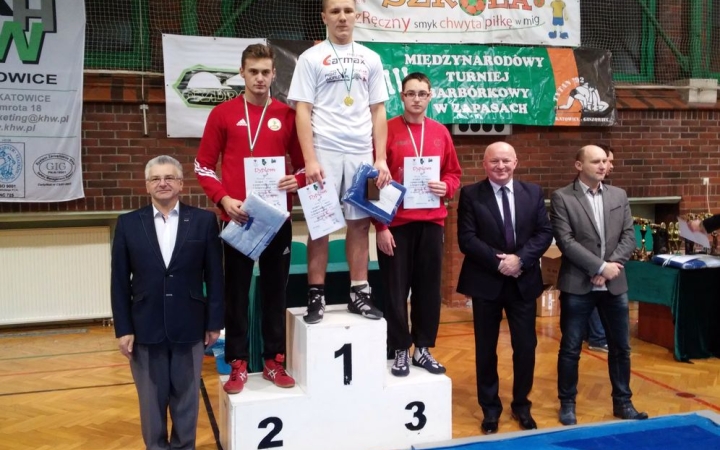 Kétszer állhattak dobogóra a Dunaferr birkózói