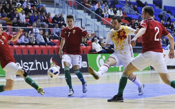 Az újvárosi Klacsák becsületgólja(i)