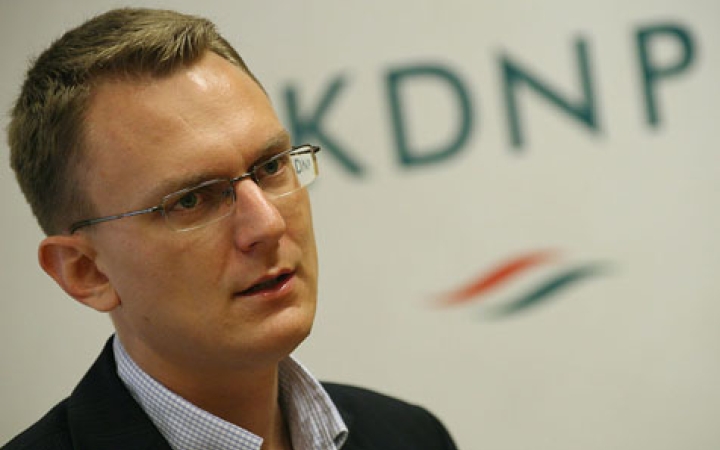 Jövőre folytatódnak a béremelések