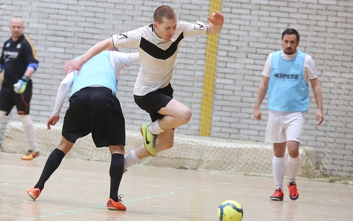 Nincs már hibátlan a futsal bajnokságban