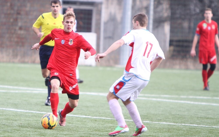 Labdarúgás: ezúttal vereség