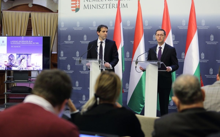 Tovább csökken az államadósság