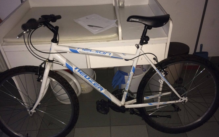 A bicaj jogos tulajdonosát keresi a rendőrség