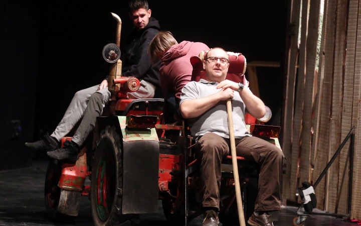 Omlett, dán királyfi - Valami készül a Bartókban