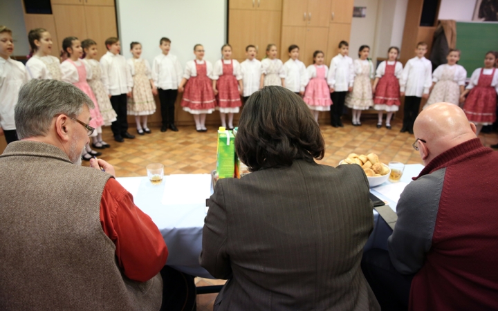 Népdaléneklés - Meghallgatás a Móriczban