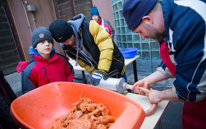 Csapatépítő, táncos módra