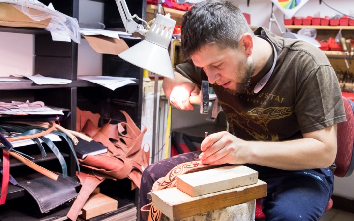 A népi mesterségek őrzője