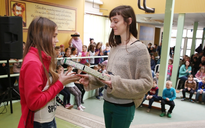 Dupla évfordulós rajzpályázat az Aranyban