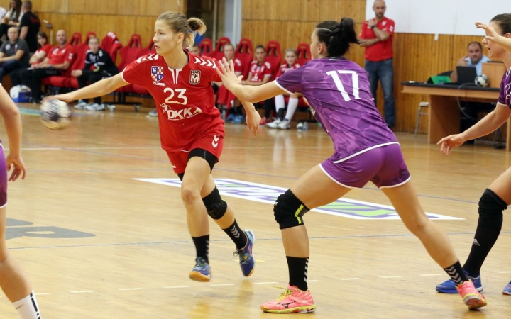 Más súlycsoportban a fiatalok