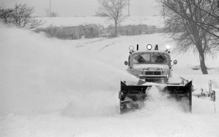 Tavasz, „kis bicsaklással”