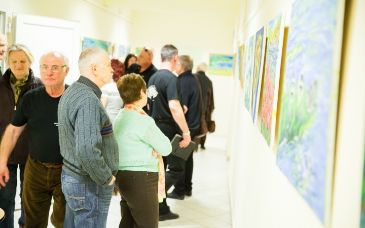 „Játszik a szél” – festmények az MMK-ban