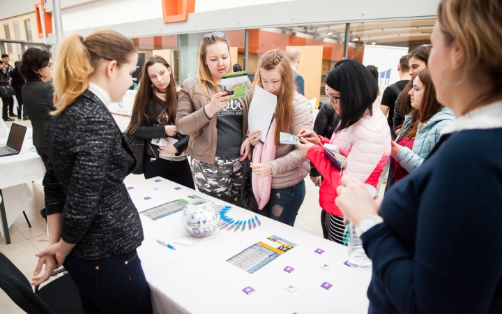 Karrier Nap az egyetemen