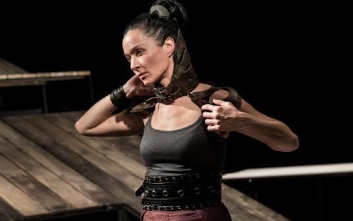 Dunaújváros az, ahol az otthonomat megtaláltam - interjú Lapis Erikával