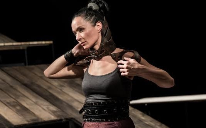 Dunaújváros az, ahol az otthonomat megtaláltam - interjú Lapis Erikával