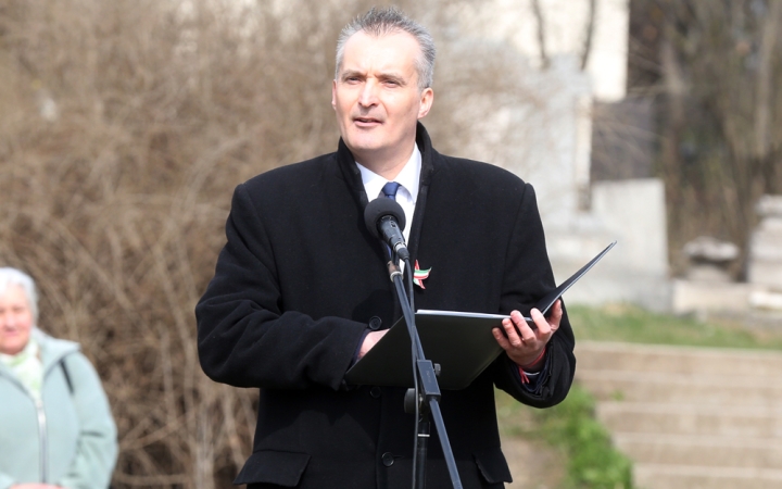 „Üdvez légy születésed napján, magyar szabadság!”