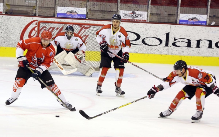 Hetényi Péter az Acélbikáknál