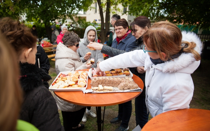 Családias hangulatban piknikeztek