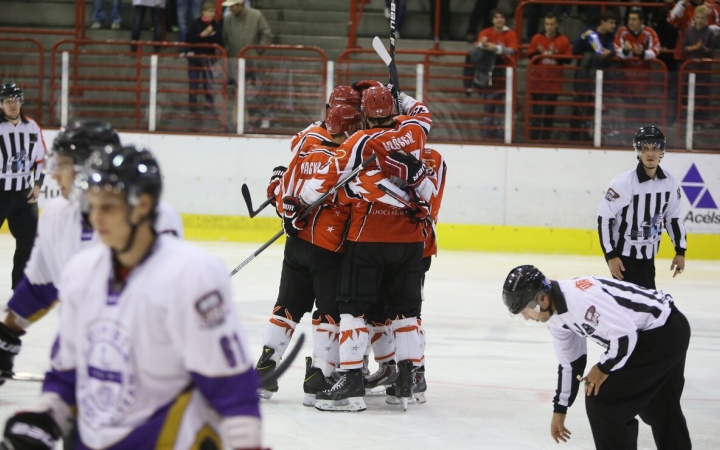 Jégkorong: sovány siker Újpesten