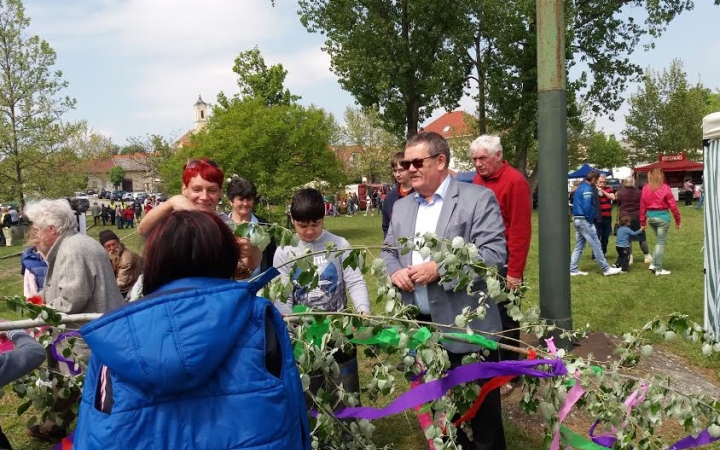 Családi majális Ercsiben