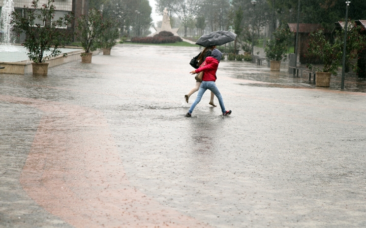 Zivatarokkal tarkított hétvége vár ránk