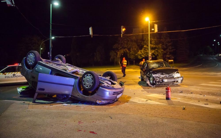 Baleset az Aranyvölgyin!