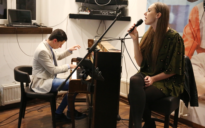 Valóban a  szabadság szárnyain