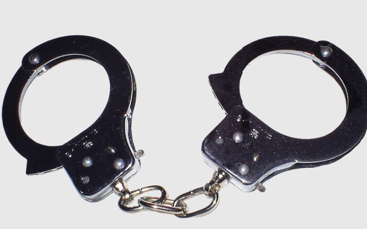 Zsaruhír: körözöttet fogtak