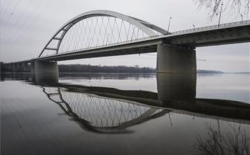 A híd, ami nem csak településeket köt össze
