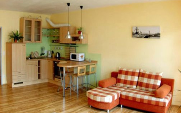 Alig csökkentek az albérleti díjak