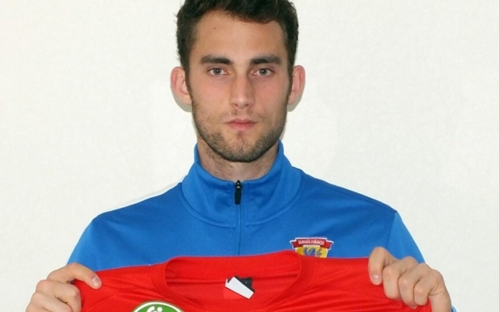 DPASE: Eppel Márton is aláírt