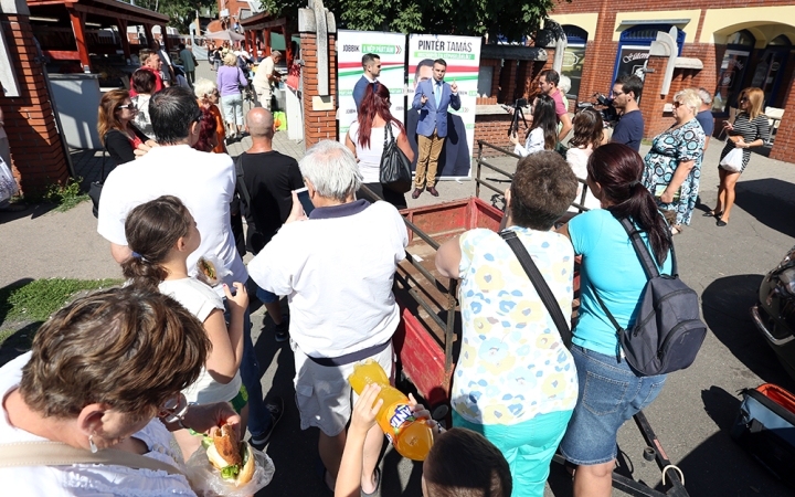 Fidesz: Vona kérjen bocsánatot a nyugdíjasoktól!