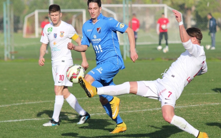 Labdarúgás: győzelemmel zártak