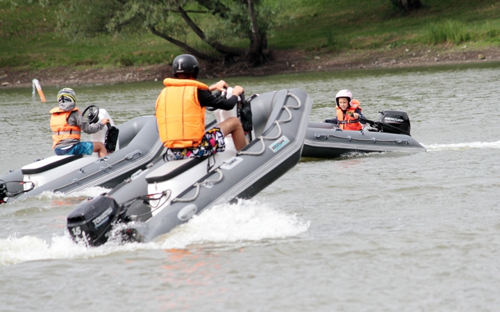 A világ legjobbjai jönnek