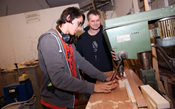 Az első két szakma ingyenes